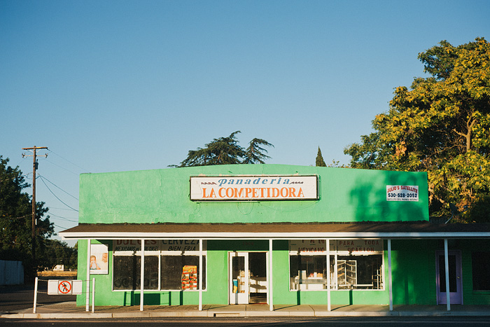 Portland Lifestyle Photographer - Panaderia La Competidora in Los Molinos, CA