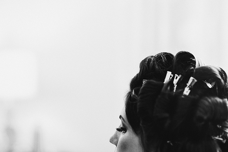 St Petersburg Wedding Photographer - Bride getting ready at the Vinoy Renaissance Hotel