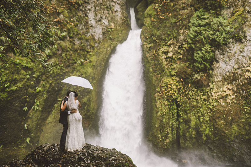 Waterfall elopement at Wahclella Falls in the Columbia Gorge - Best Portland Wedding Photography