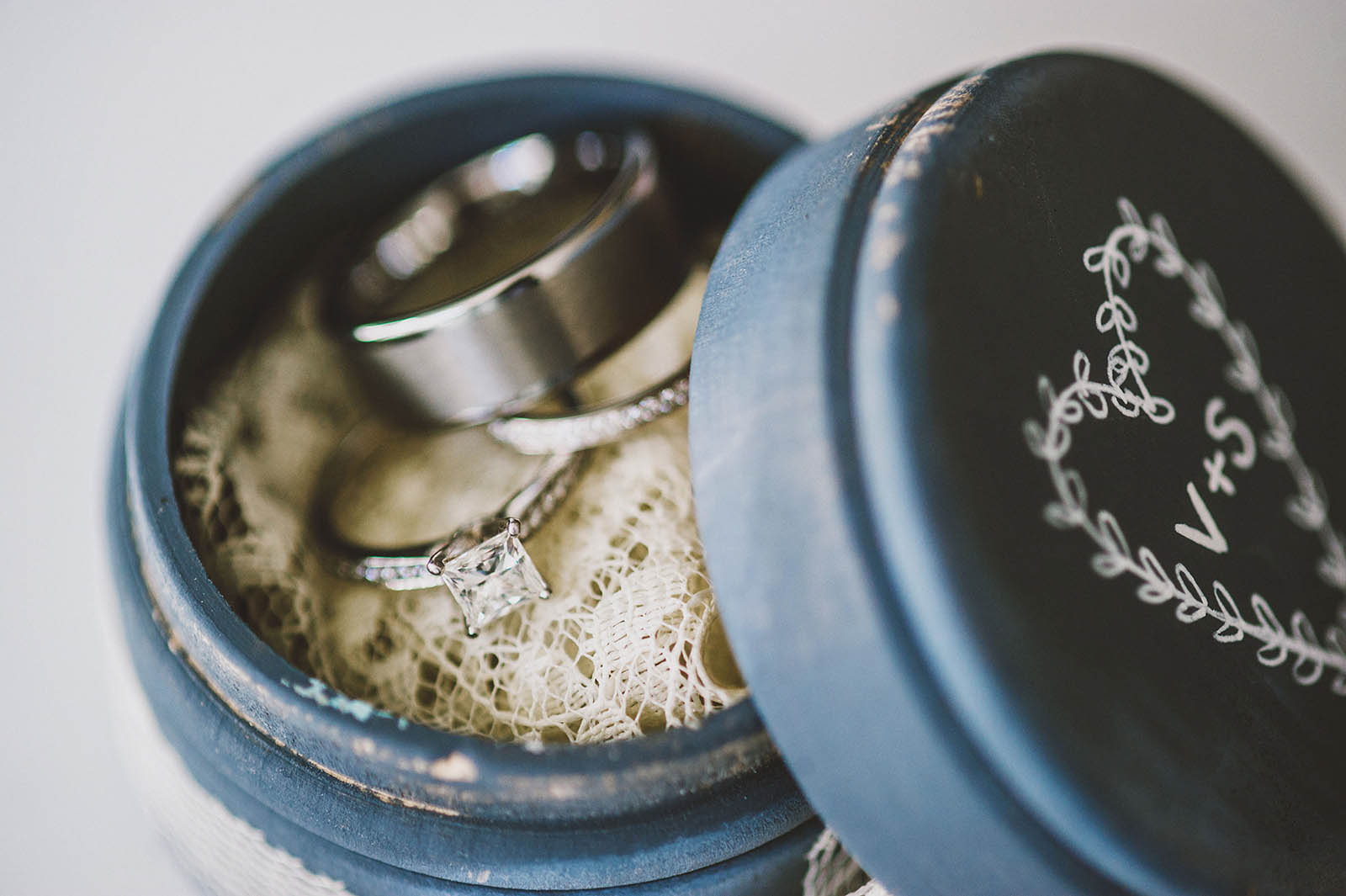 springtime-paris-elopement-kimsmithmiller-005