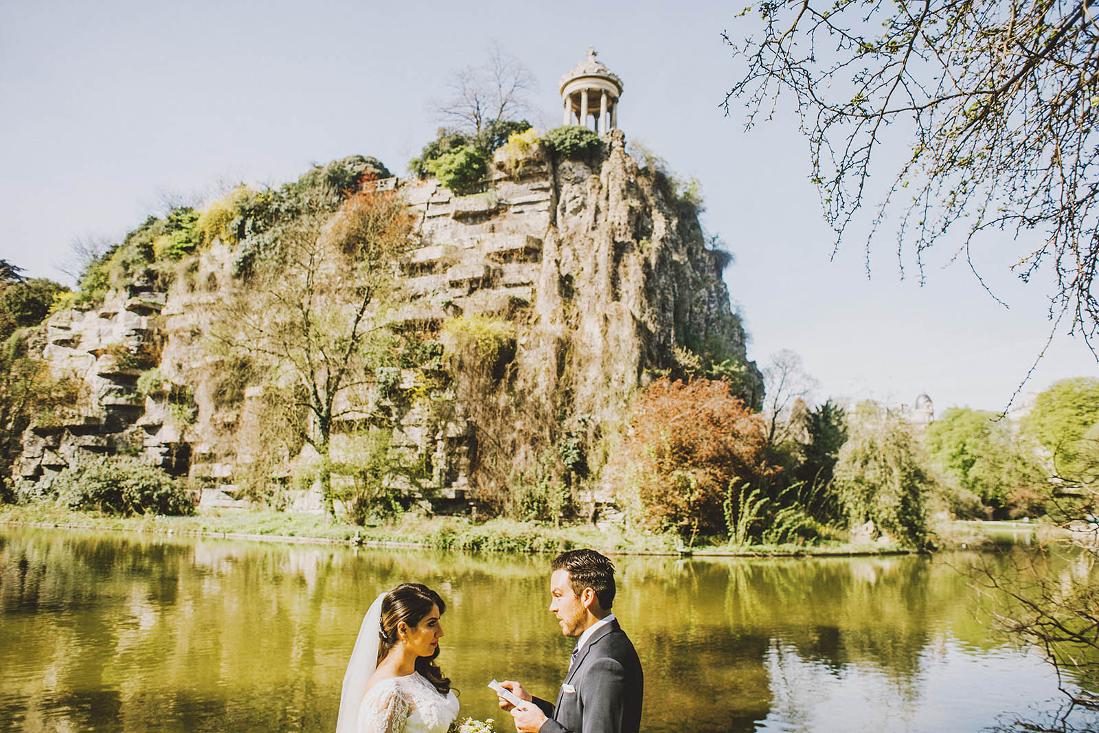 springtime-paris-elopement-kimsmithmiller-019