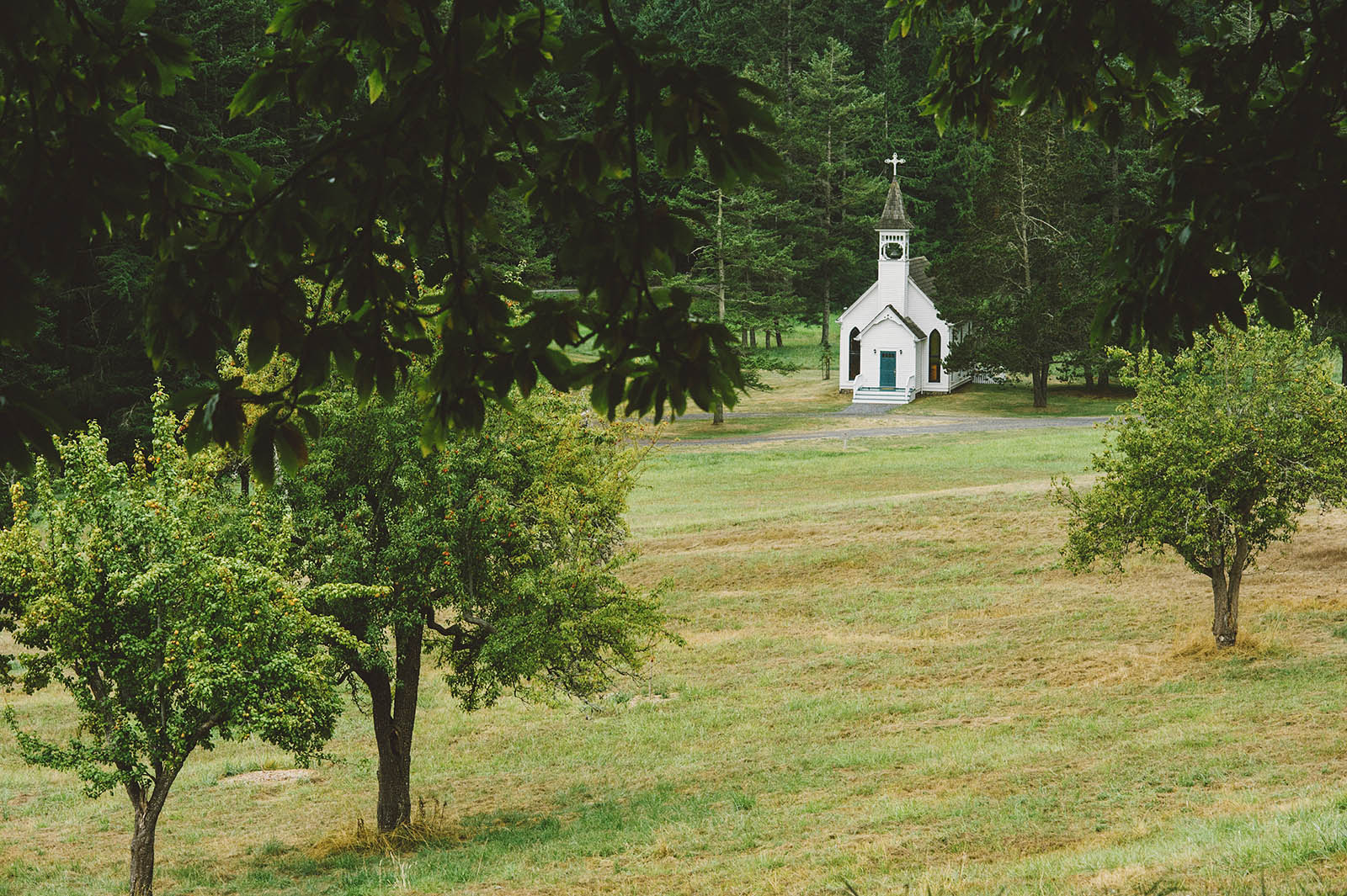 Victorian Valley Chapel Wedding on Orcas Island, WA