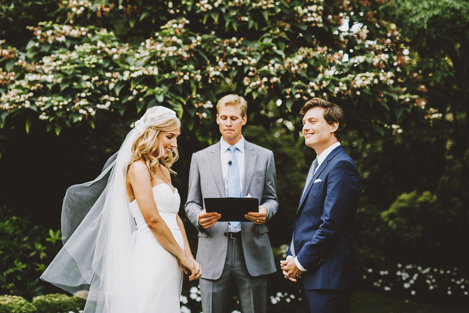 Ceremony on the lawn | Portland Town Club Wedding