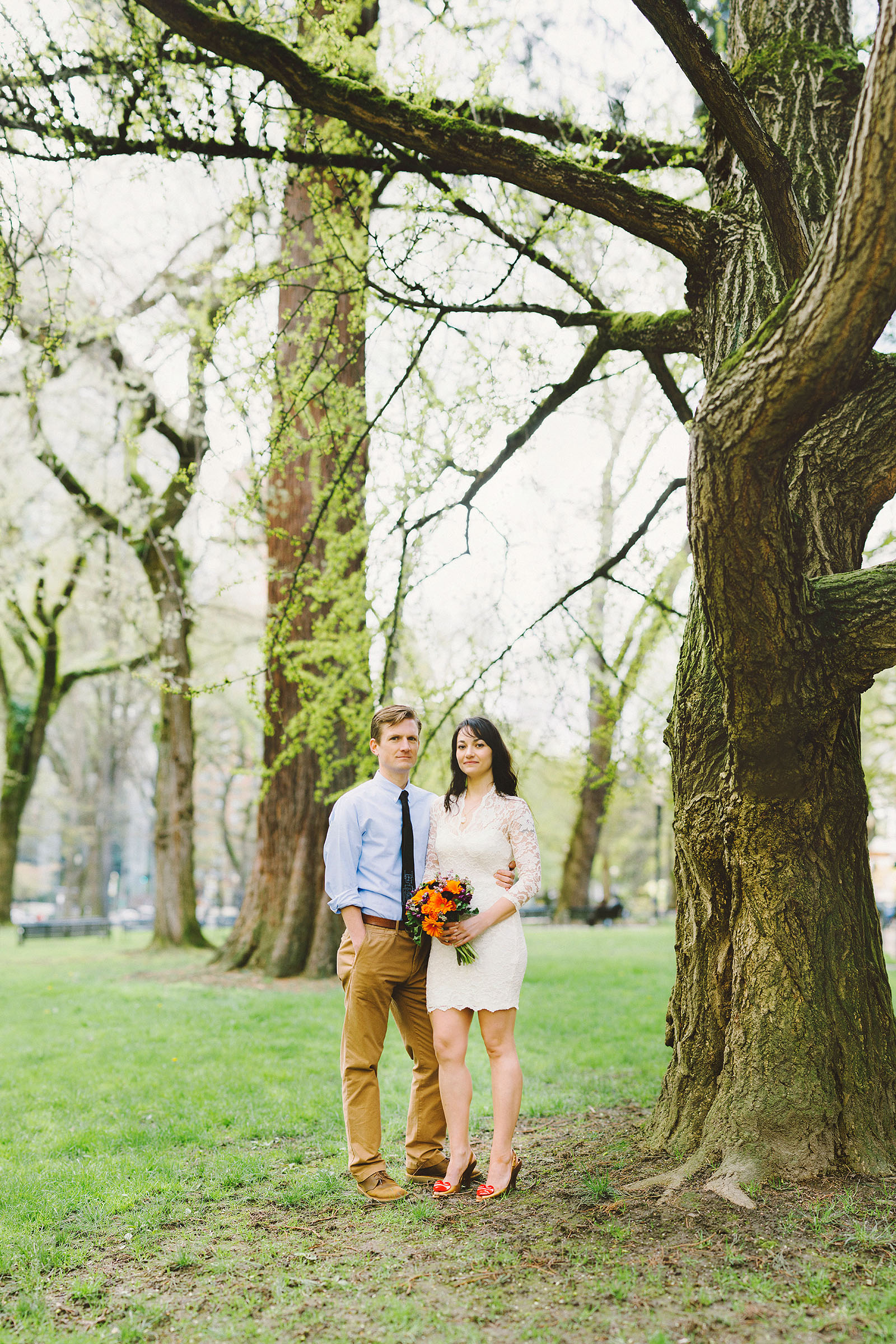 Bride and Groom outside Multnomah County Courthouse | Portland Courthouse Wedding