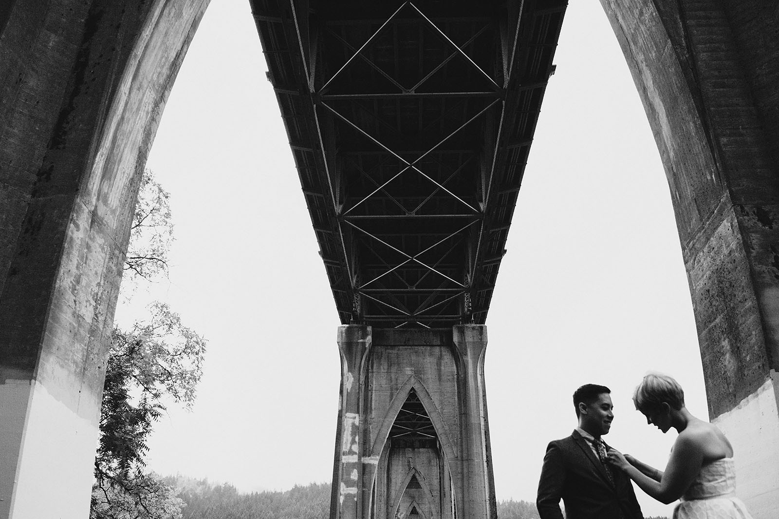 Bride putting on Groom's boutonniere | Portland Oregon Elopement