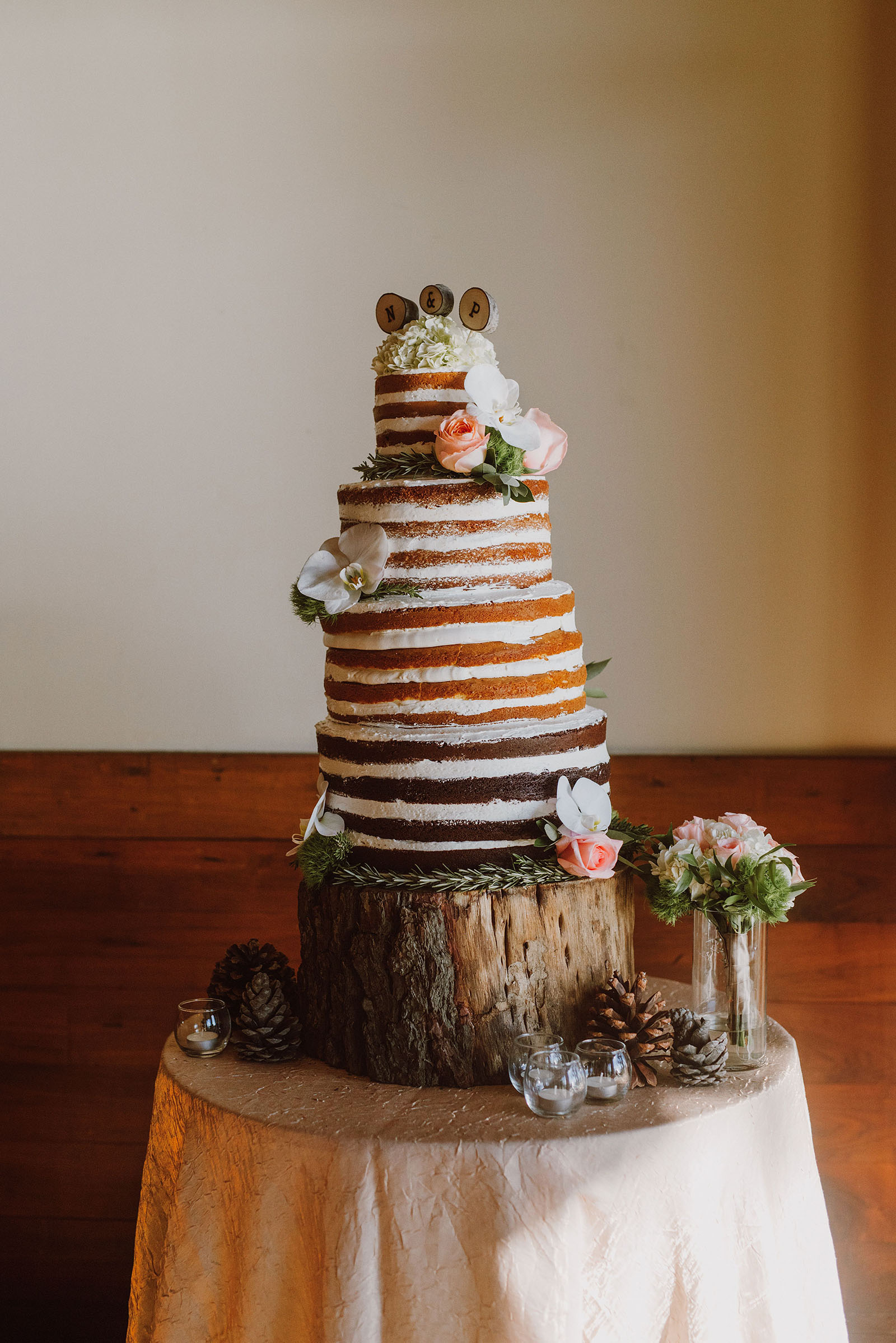 Tiered wedding cake at the Hyatt Regency Incline Village Wedding