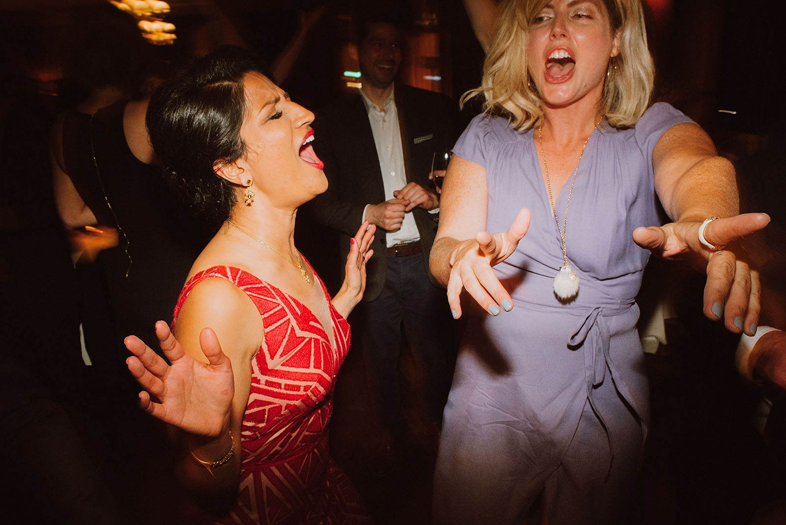 bride dancing with her best friend - portland wedding photography